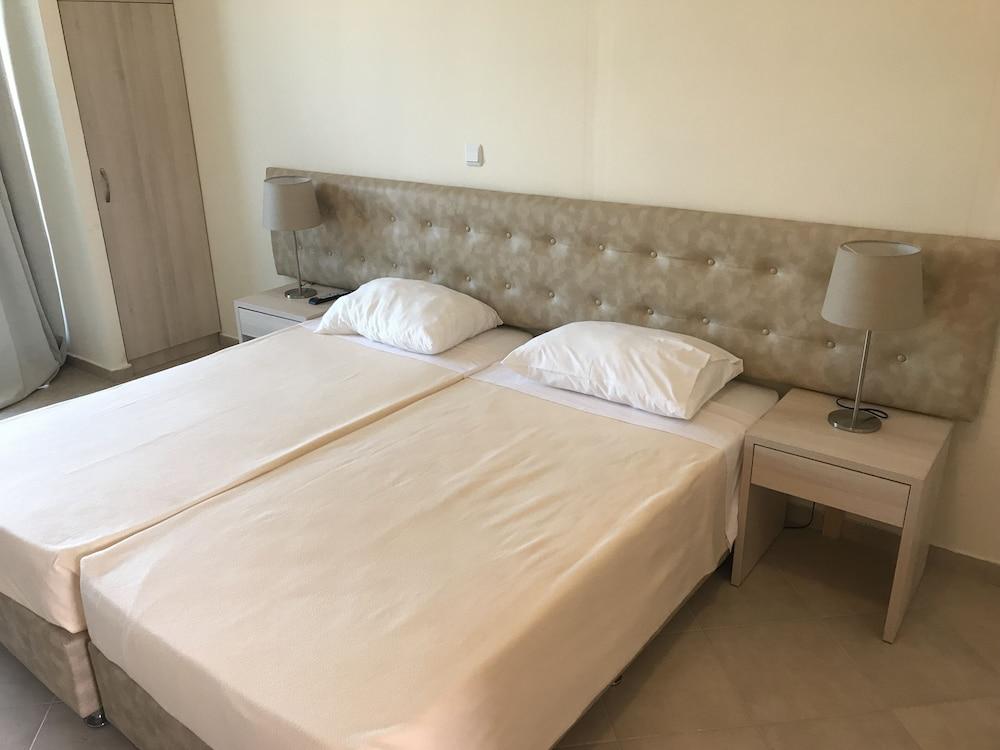 Ai Helis Resort Svoronata Exteriér fotografie