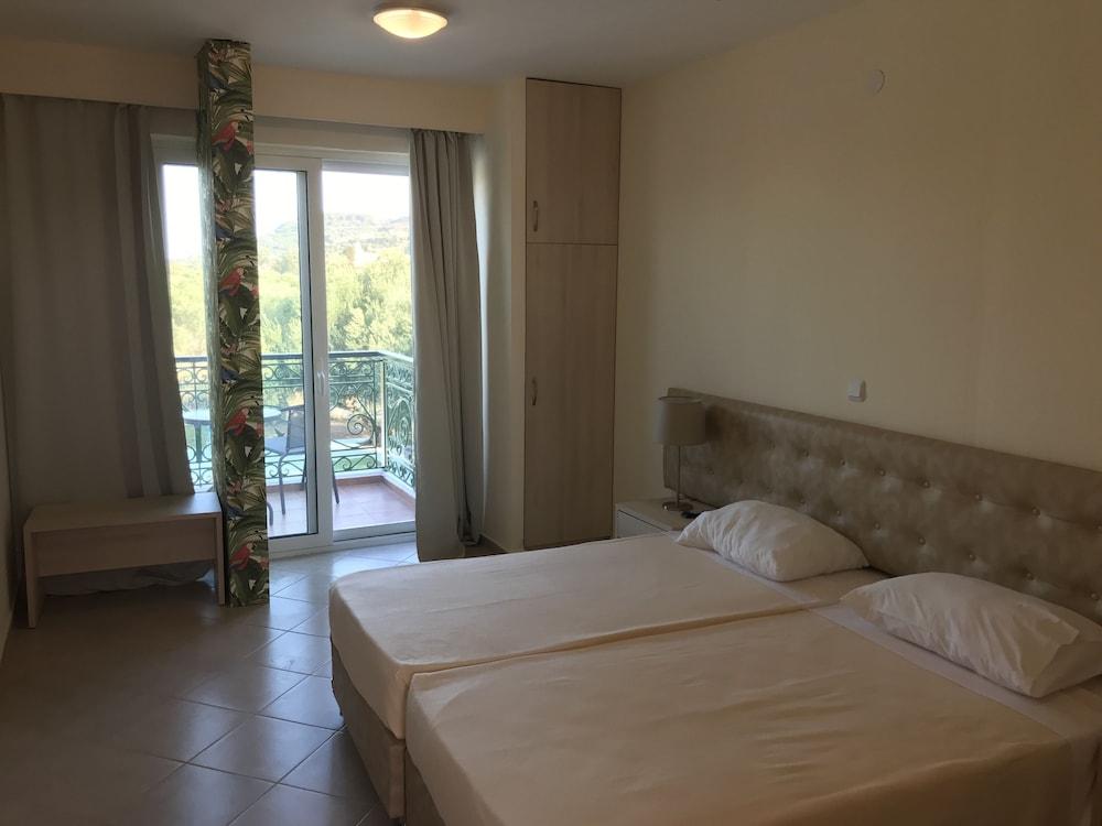 Ai Helis Resort Svoronata Exteriér fotografie
