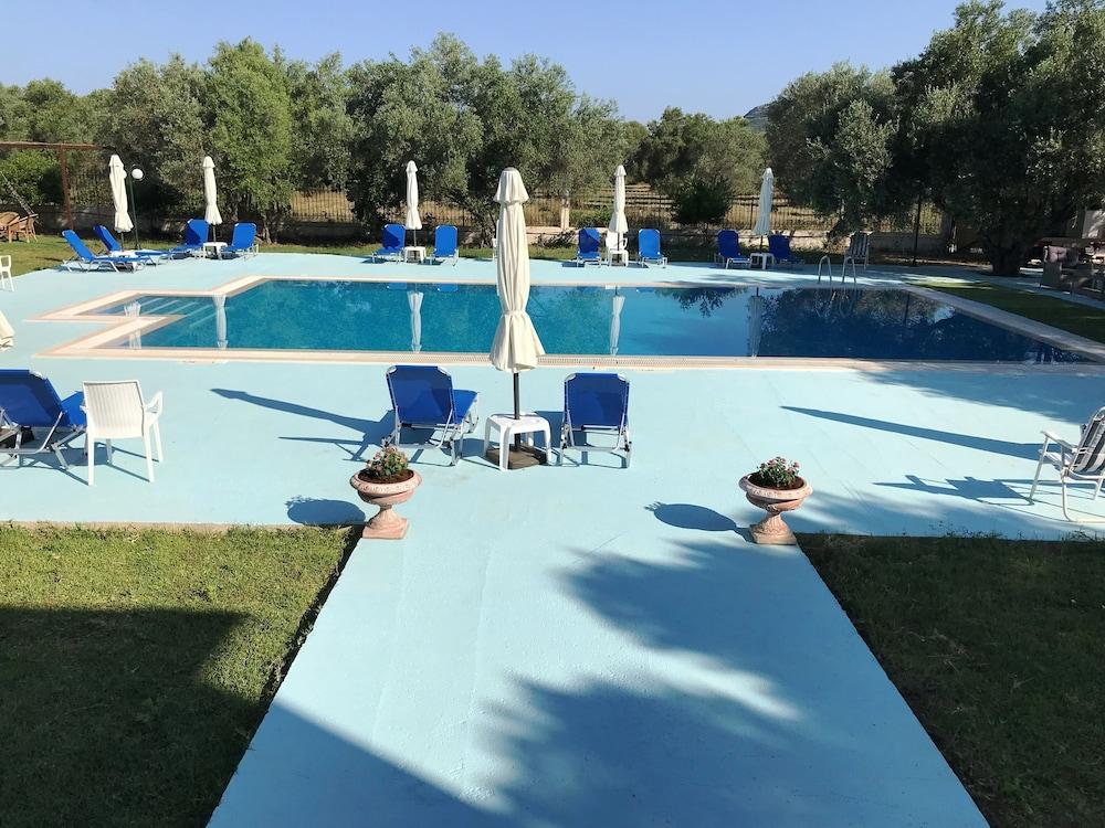 Ai Helis Resort Svoronata Exteriér fotografie