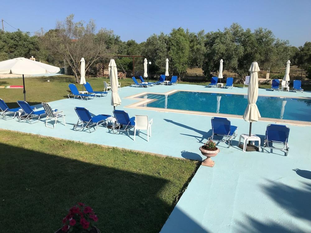 Ai Helis Resort Svoronata Exteriér fotografie