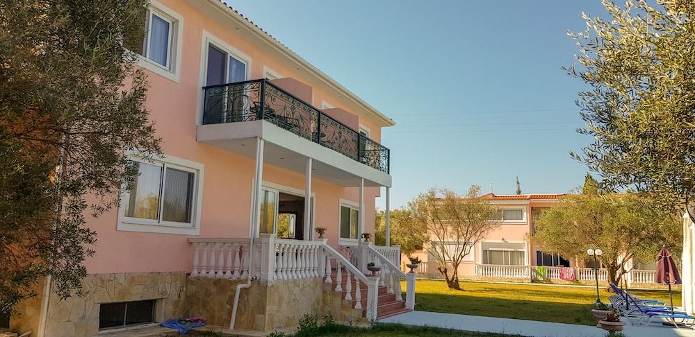 Ai Helis Resort Svoronata Exteriér fotografie